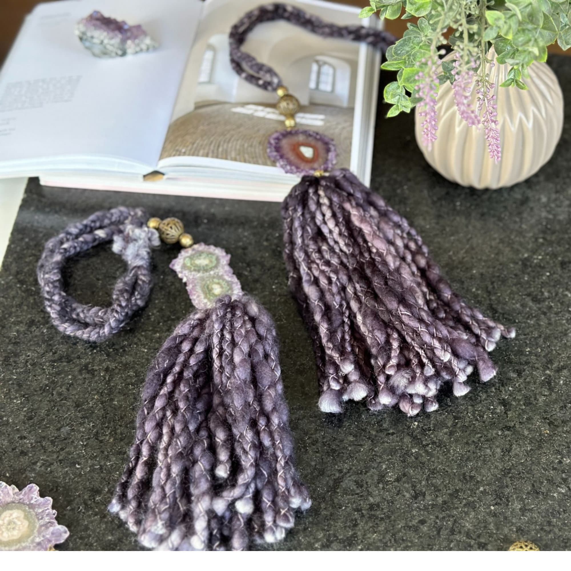 Wool Tassels with Amethyst Crystal Stalactite for Boho Decoration, Wall Hanging Tassels, Natural Merino Wool and Crystals Garland