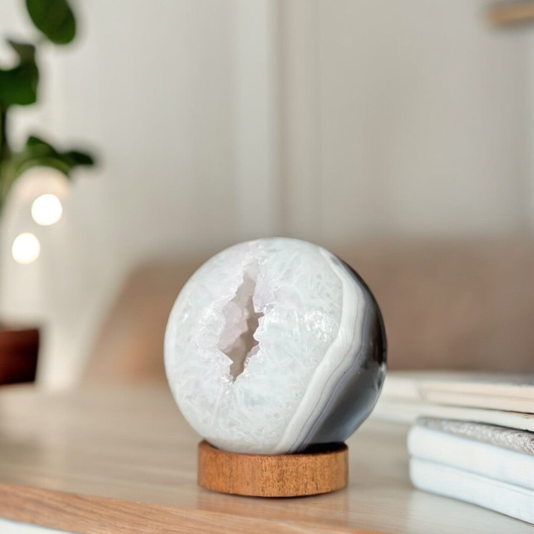 white quartz sphere ball