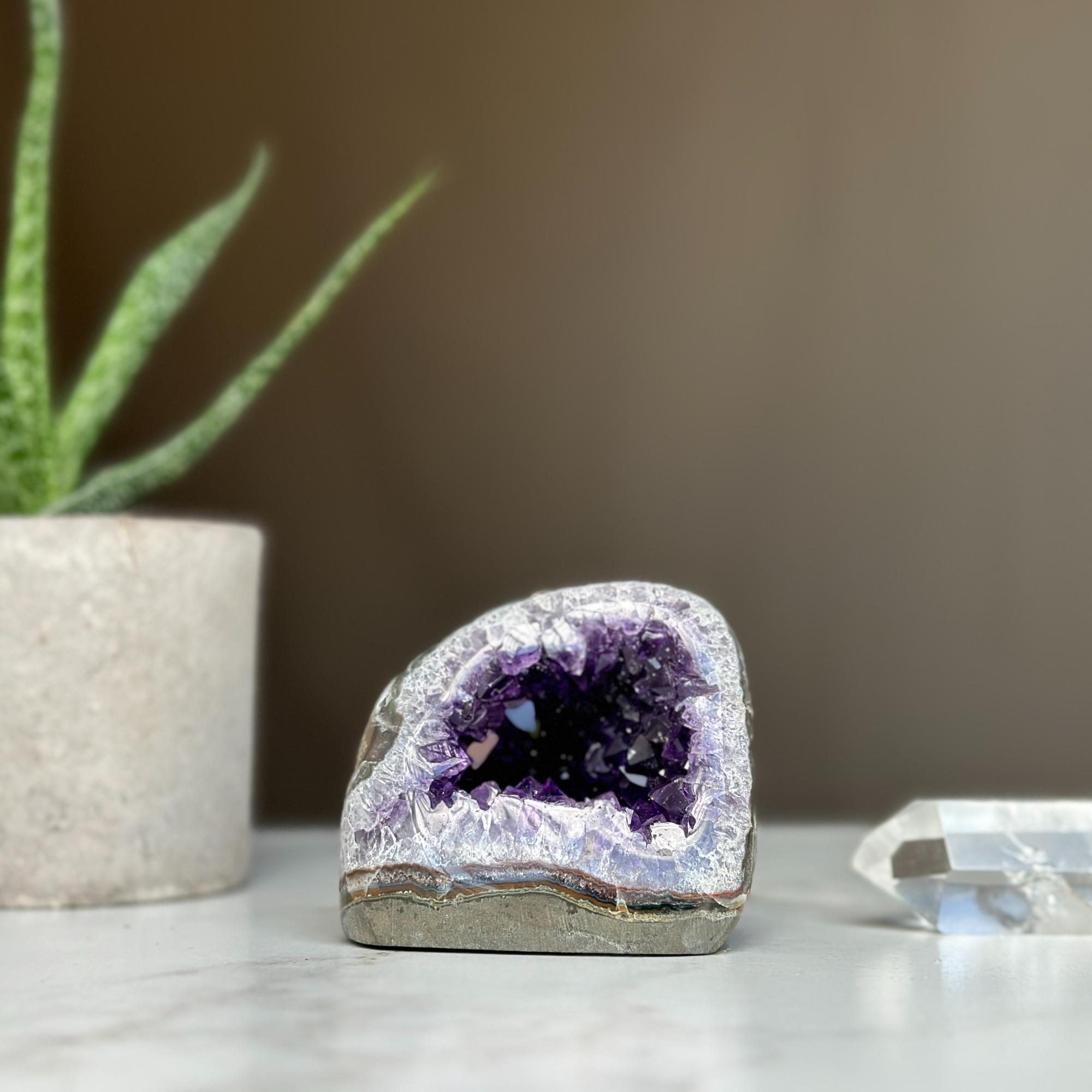 Amethyst Geode Cave, Deep Purple Amethyst crystal