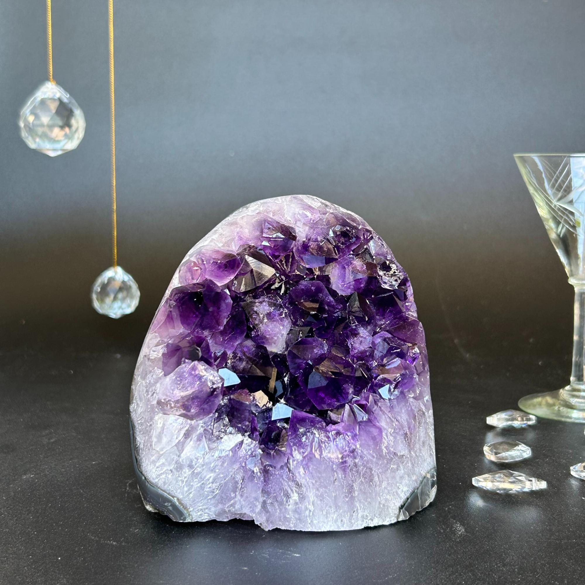 Amethyst Cut Base Crystal, Quartz Geodes, AAA Grade, Amethyst Free Standing Crystal