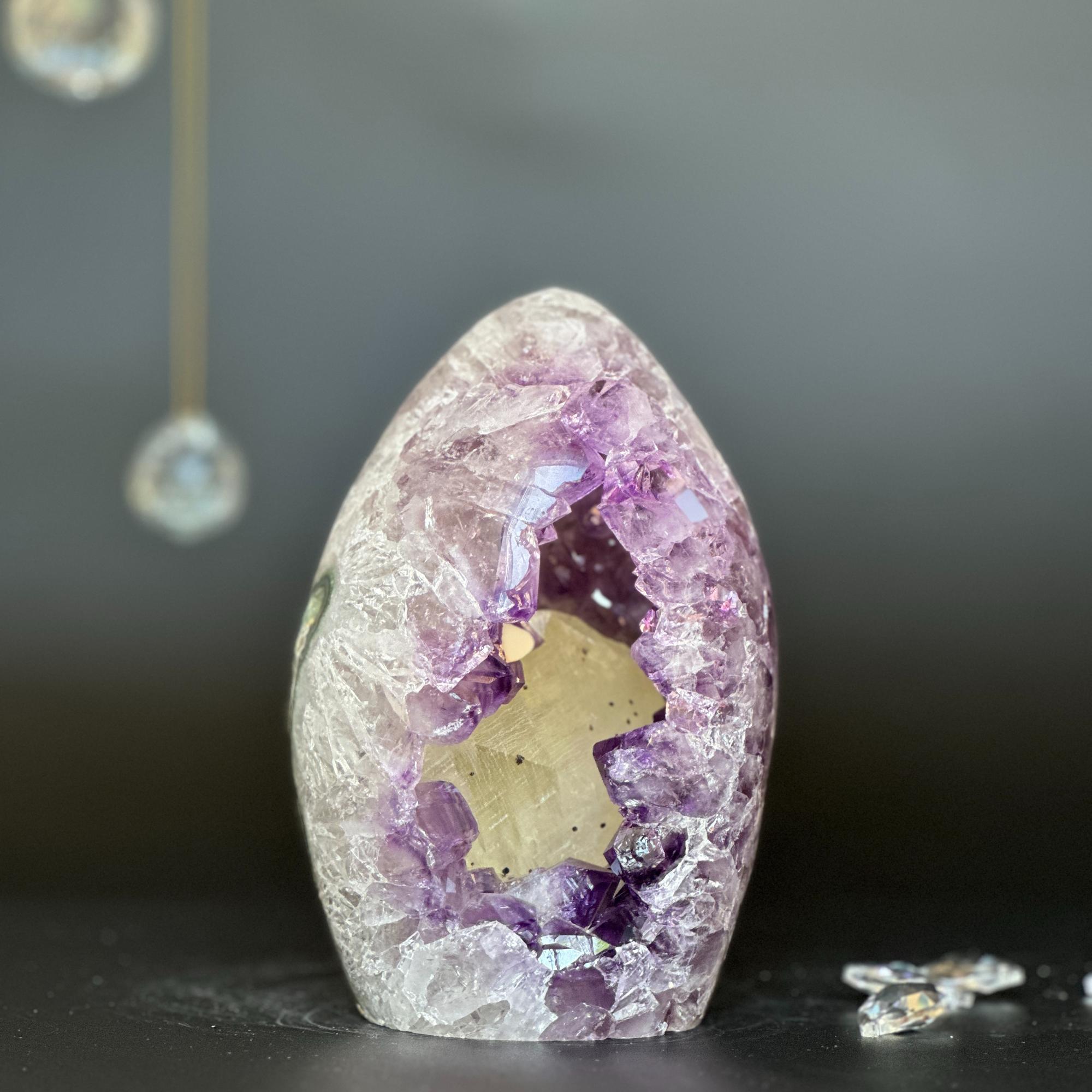 Amethyst Geode Cave, Large Cave shaped, wonderful piece for collectors, Full polished, Stunning decor Crystal