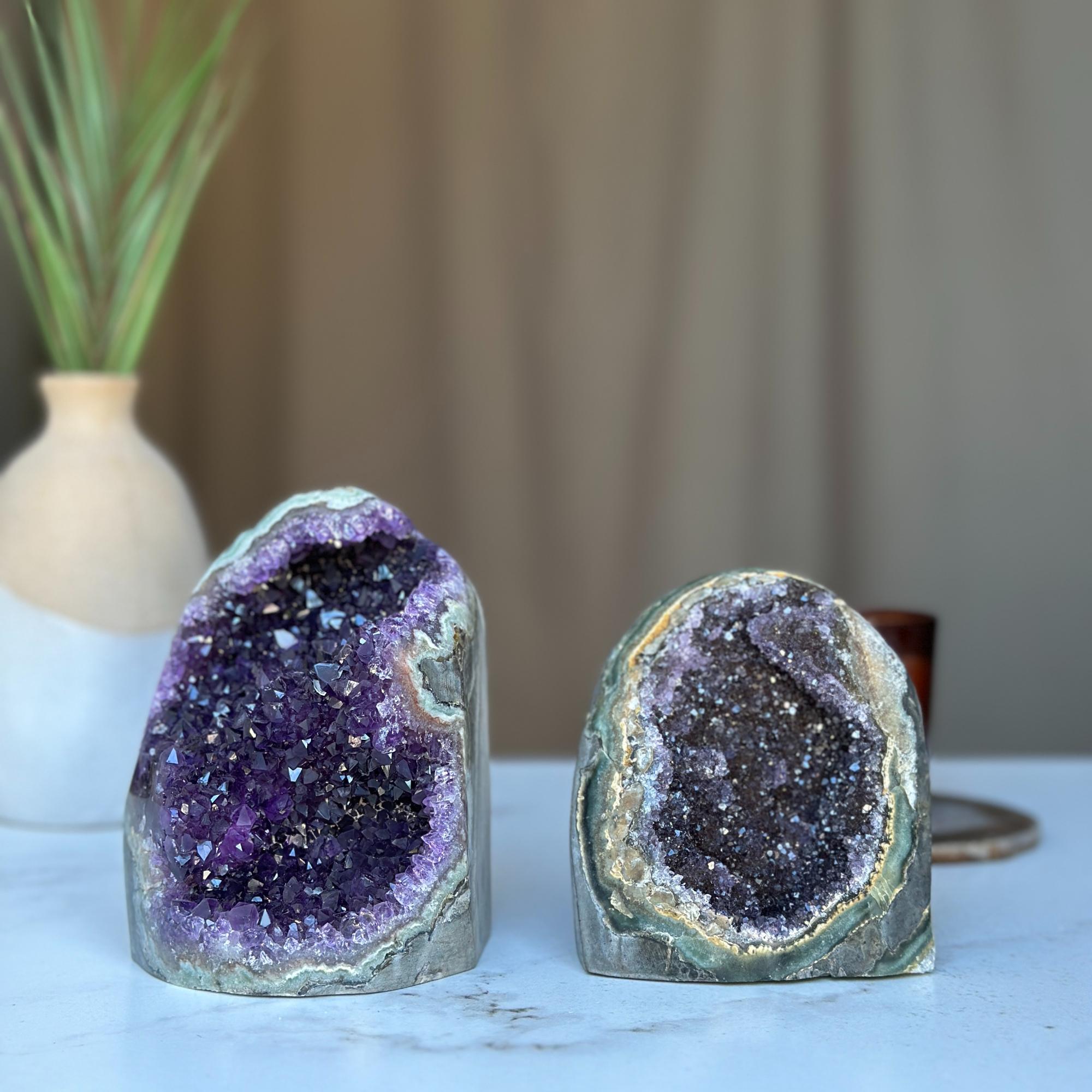 Set of 2 Standing Amethysts for bookends, Uruguayan Amethyst, Amethyst Cut Base, Raw Amethyst