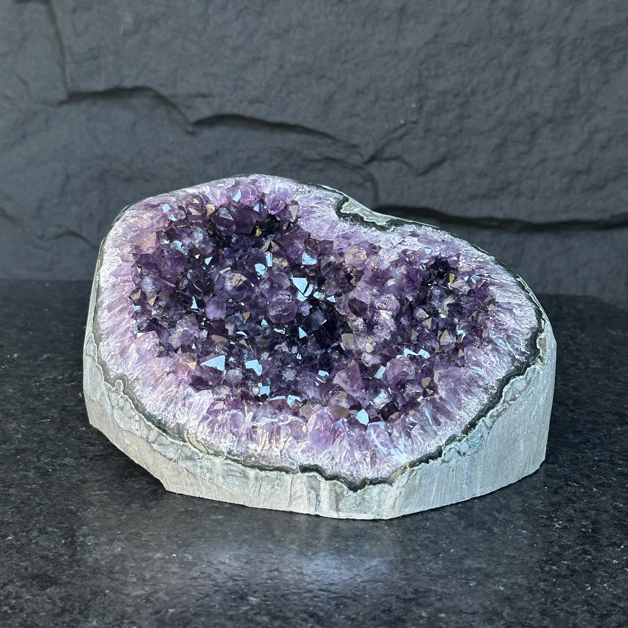 Unique Premium quality Amethyst, Geode cave amethyst 7 inches