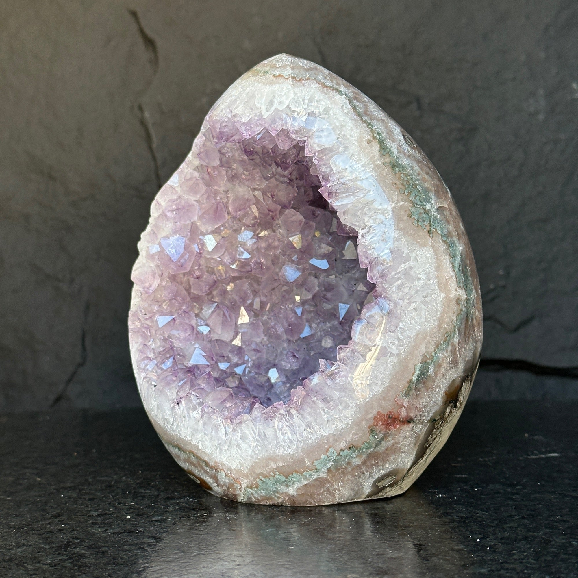 Quartz, Amethyst and Agate Stone Egg, full of colors, just for collectors, 7.5 Lb Oval Full polished Crystal