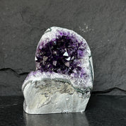 Superb Crystal Geode, Large Cave, Amethyst Crystal for collectors, 9 in Tall Full polished stone, Stunning decor AAA Crystal