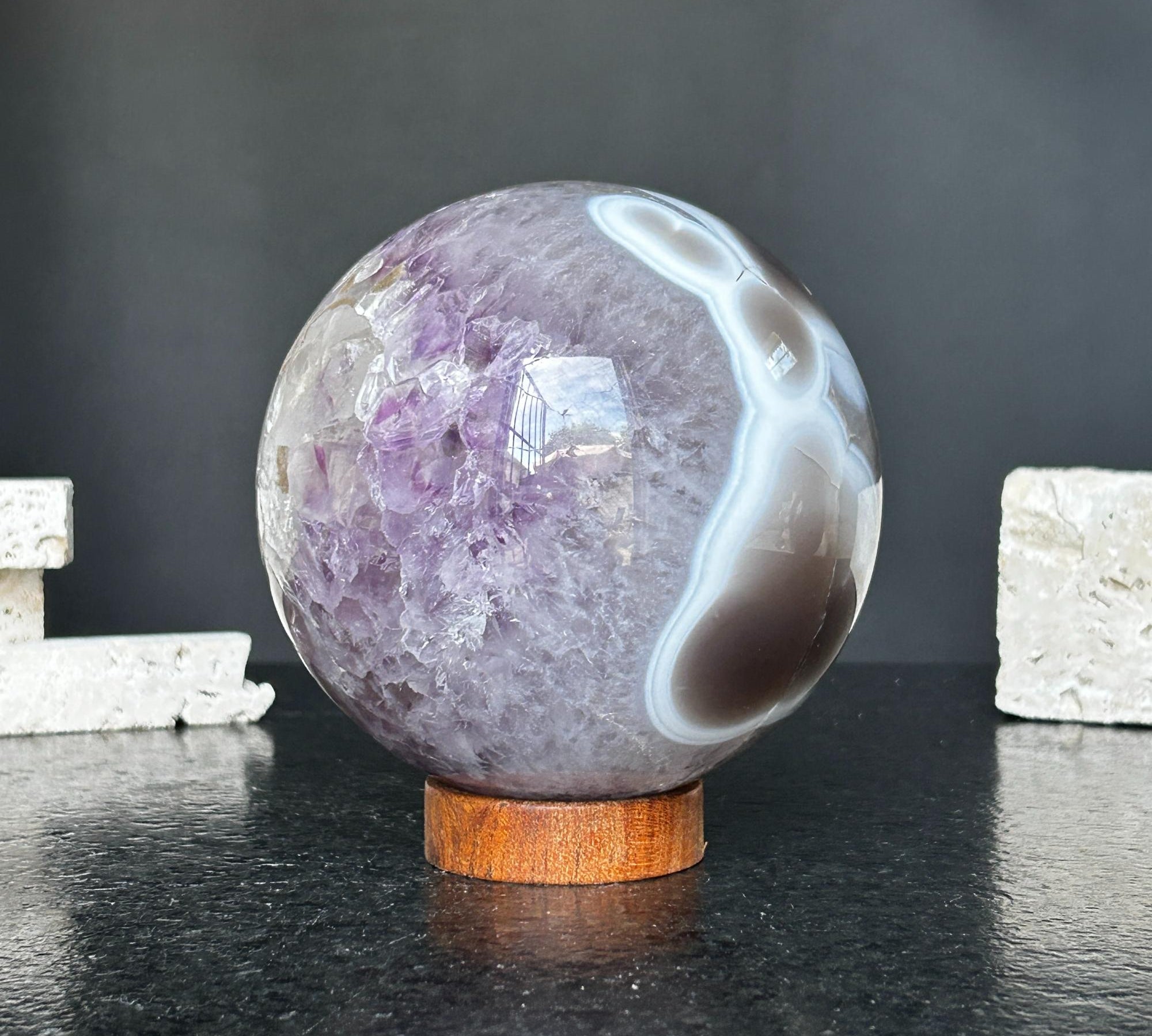 Amethyst_and_Agate_Sphere_Open_Crystal_ball_7505353310361_1.jpg