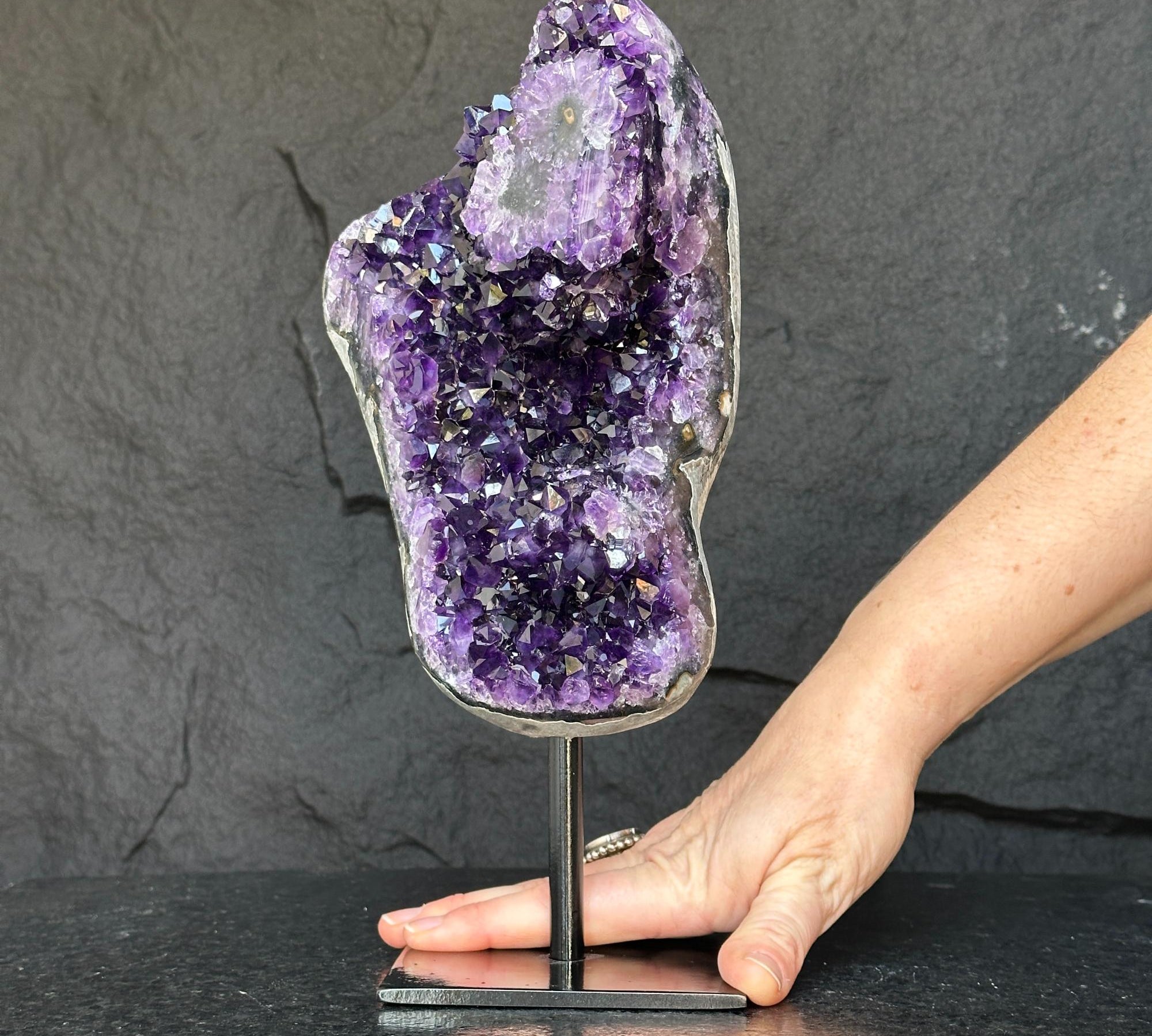 Deep_Purple_Natural_Amethyst_Geode_With_Metal_Display_Stand_8442125516953_1.jpg
