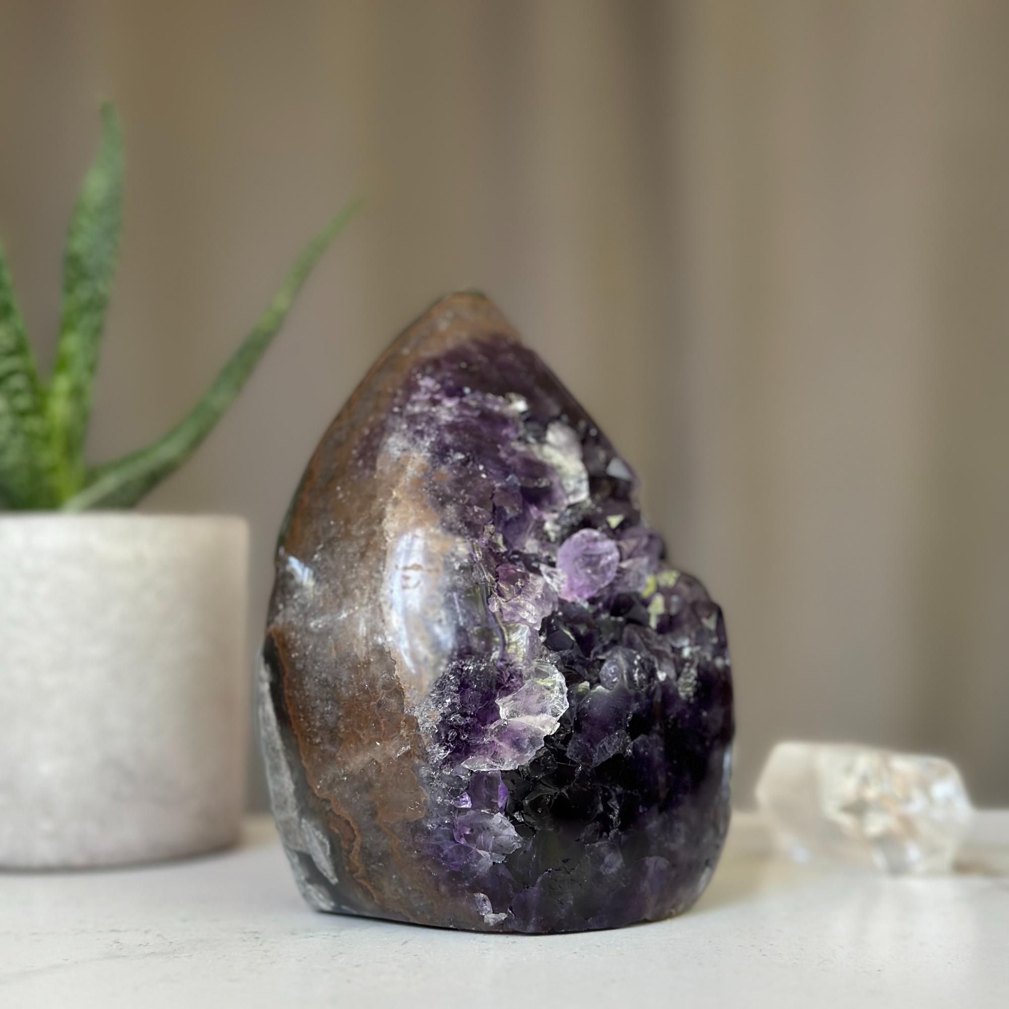 Incredible Amethyst Crystal Flame, polished amethyst decorative stone for collectors