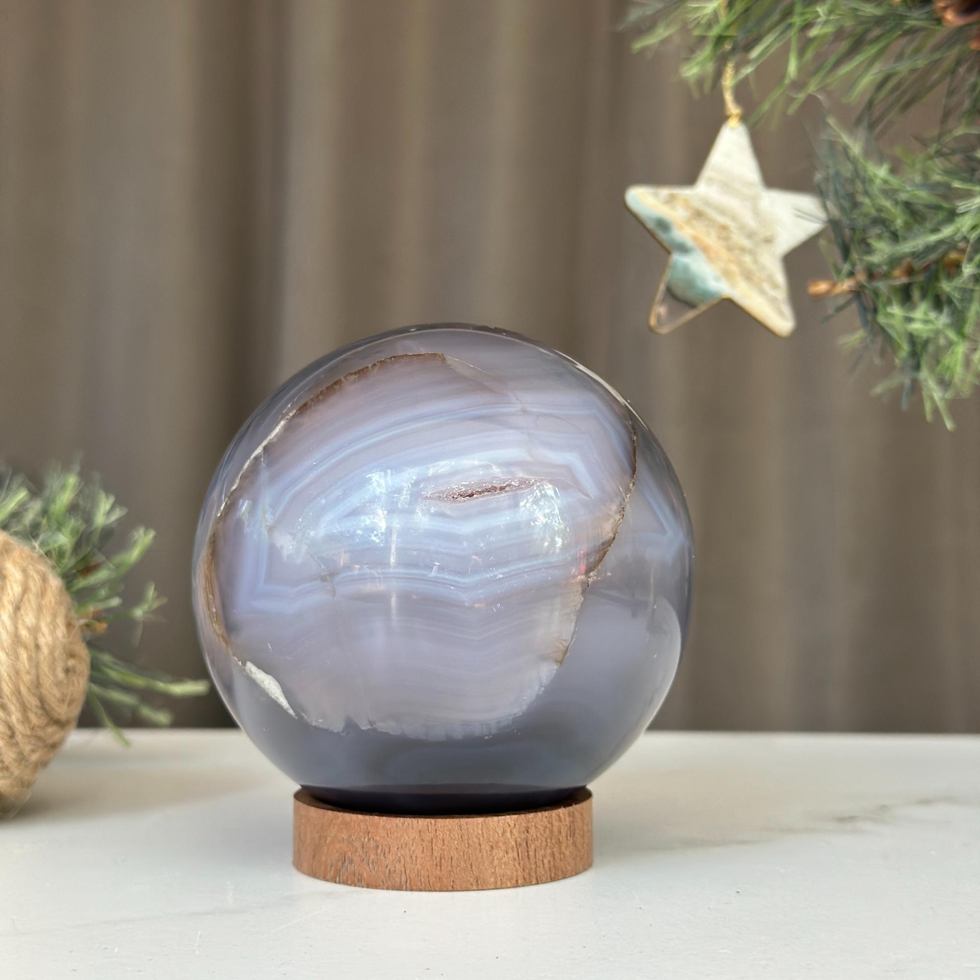 Large Agate sphere, Top quality crystal ball, 3 in diameter Uruguayan amethyst sphere