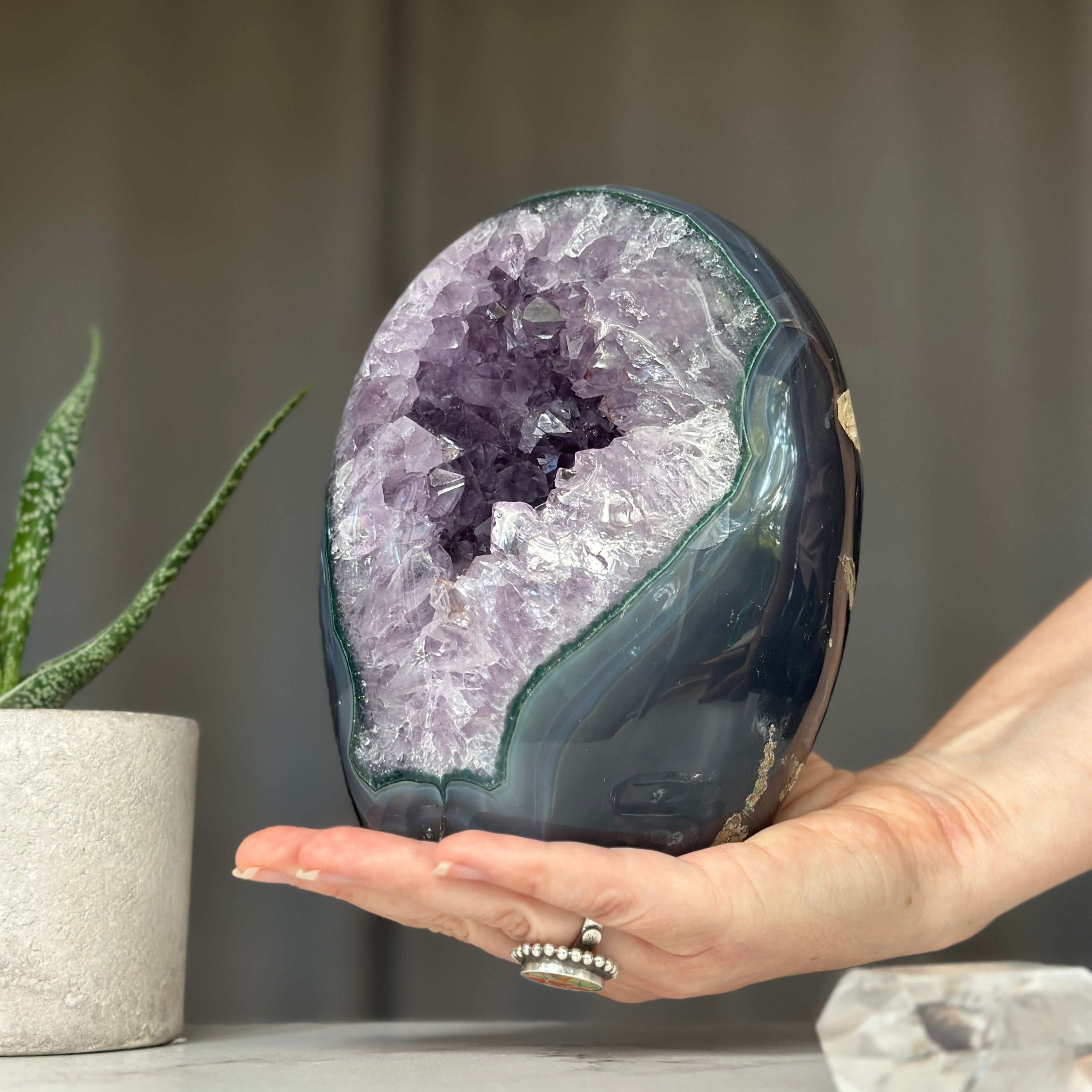 Genuine Amethyst Egg, Deep Purple Geode Cave, Amethyst Crystal Cavern, Extra quality piece, Cut base polished specimen