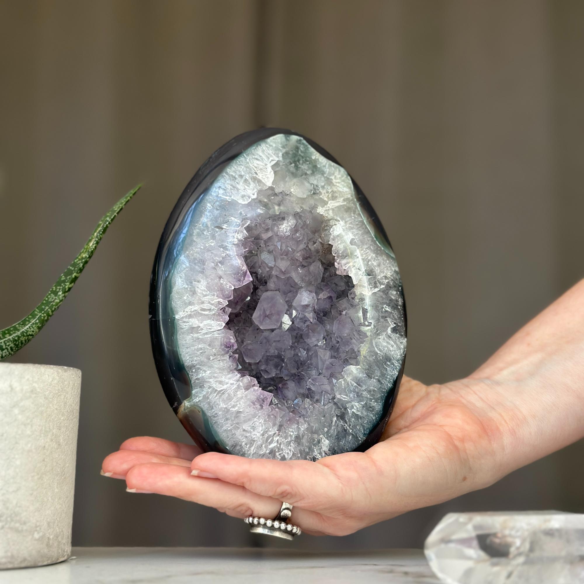 Superb Amethyst Crystal Geode with Agate formations, 7 in tall Extra Large Amethyst Cave, Oval Shaped Stone Polished at edges