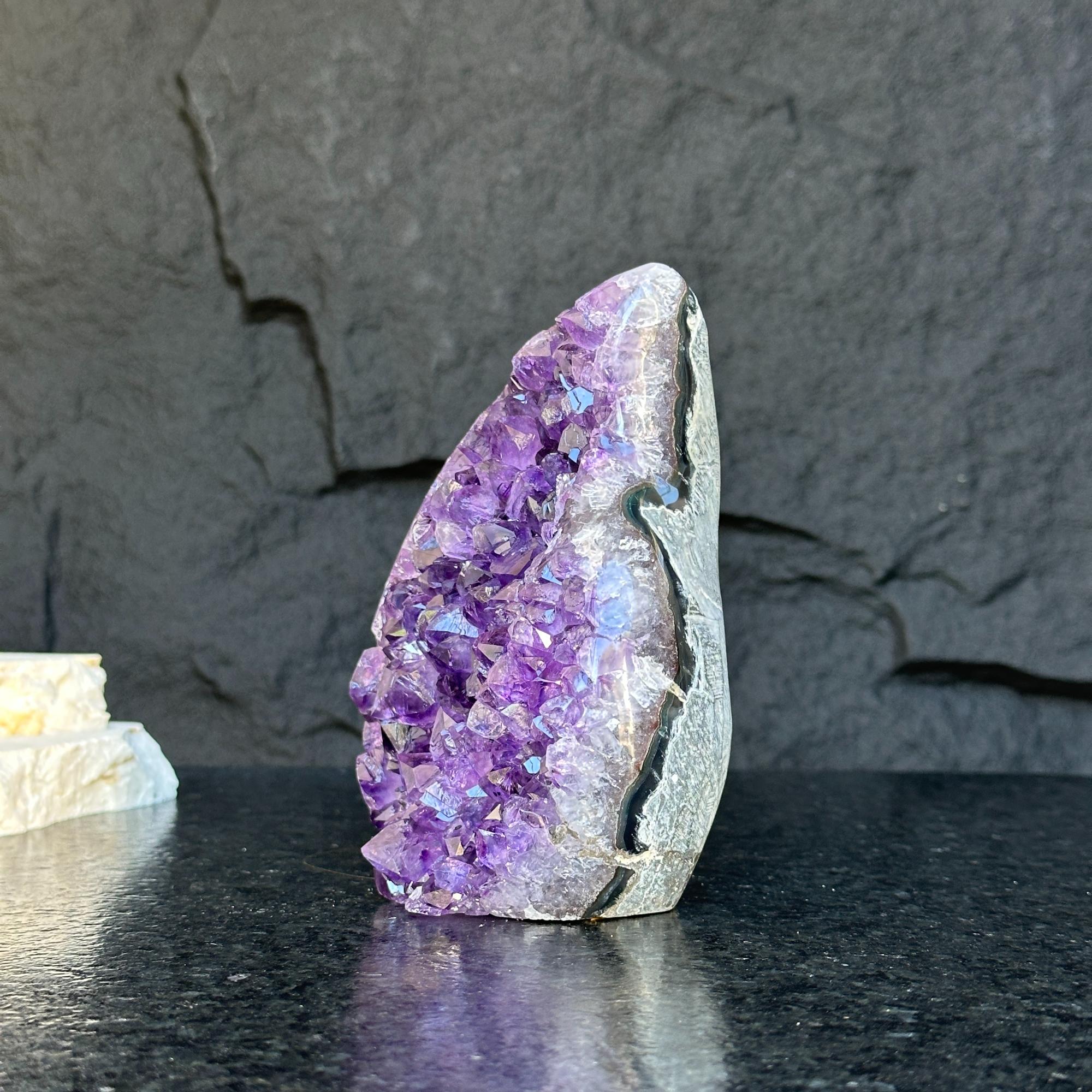 Large Amethyst geode, Unique crystal cluster with Agate formations