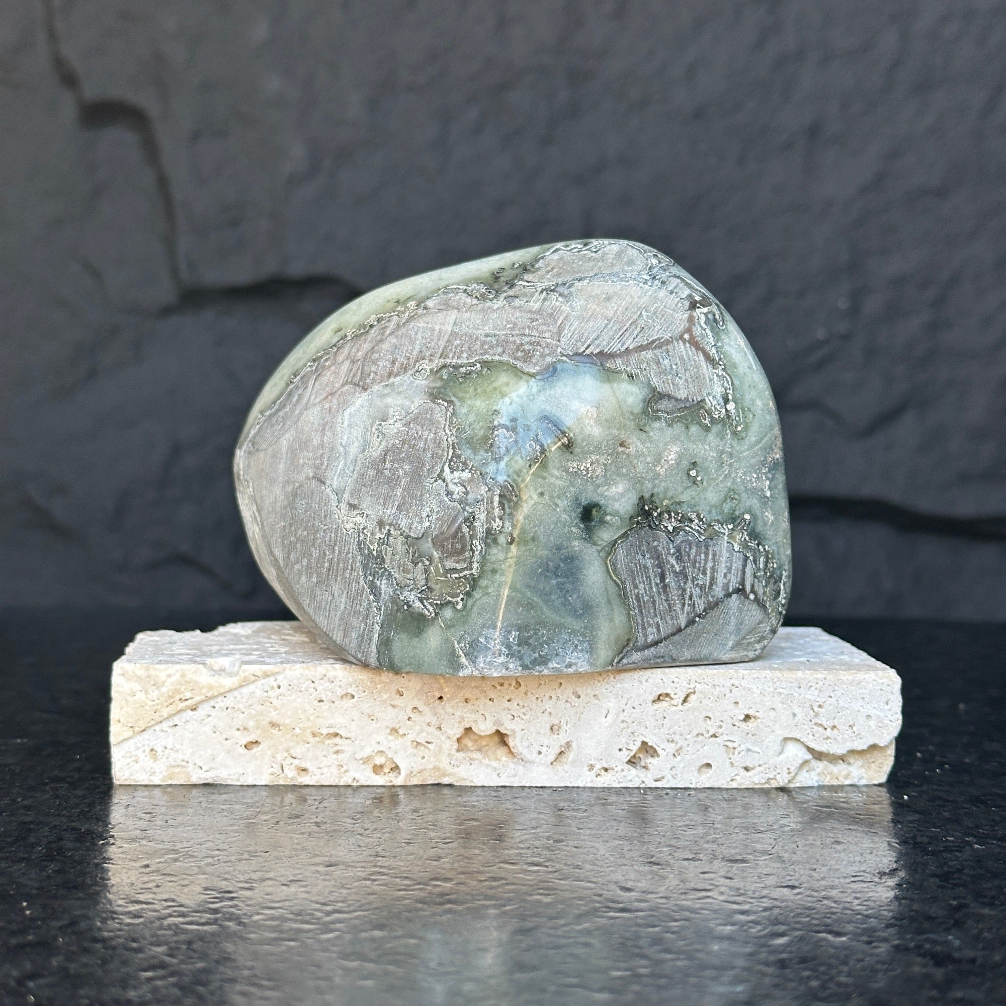 Amethyst geode for SALE