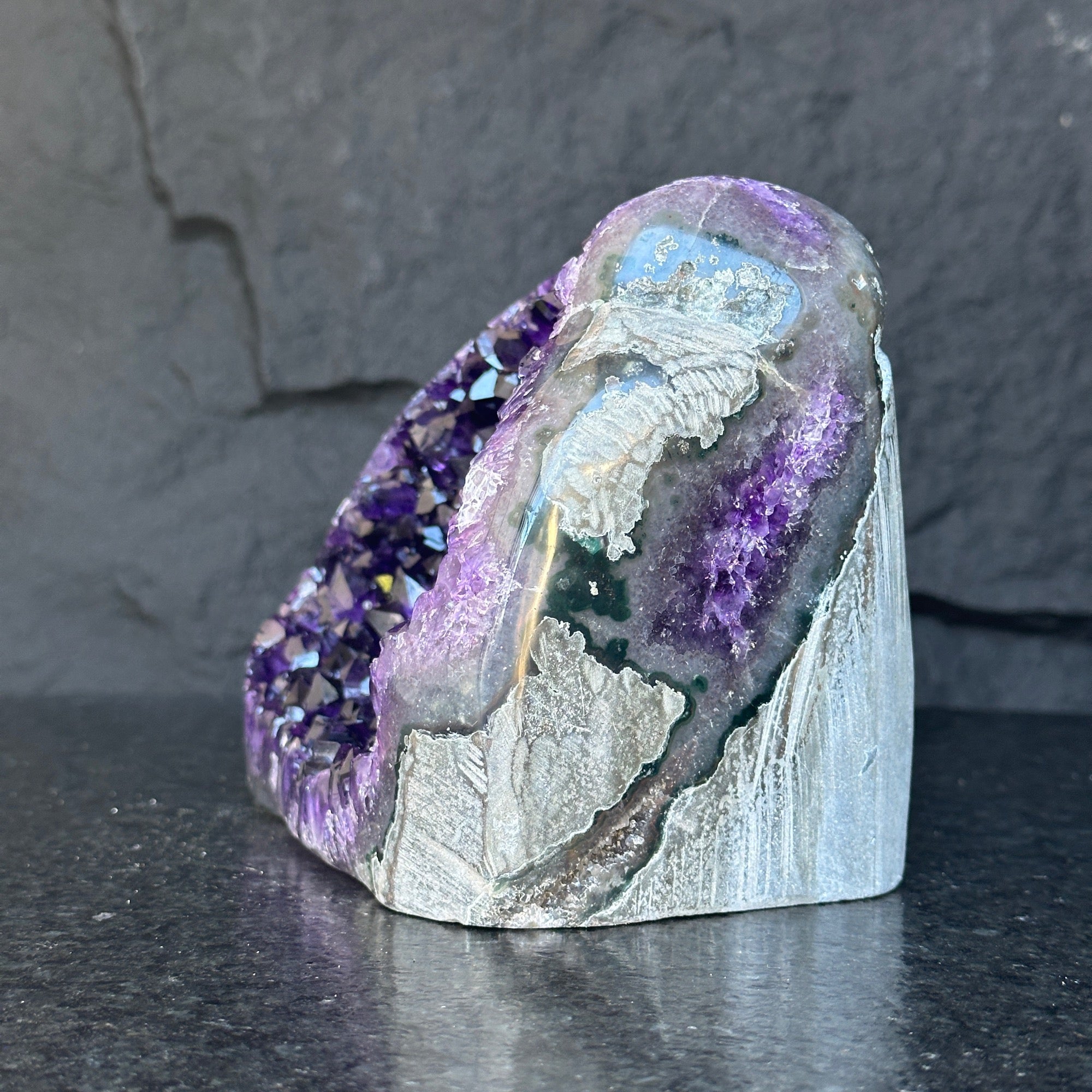 Amethyst and agate geode, amethyst crystal geode