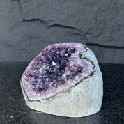 Unique Premium quality Amethyst, Geode cave amethyst 7 inches