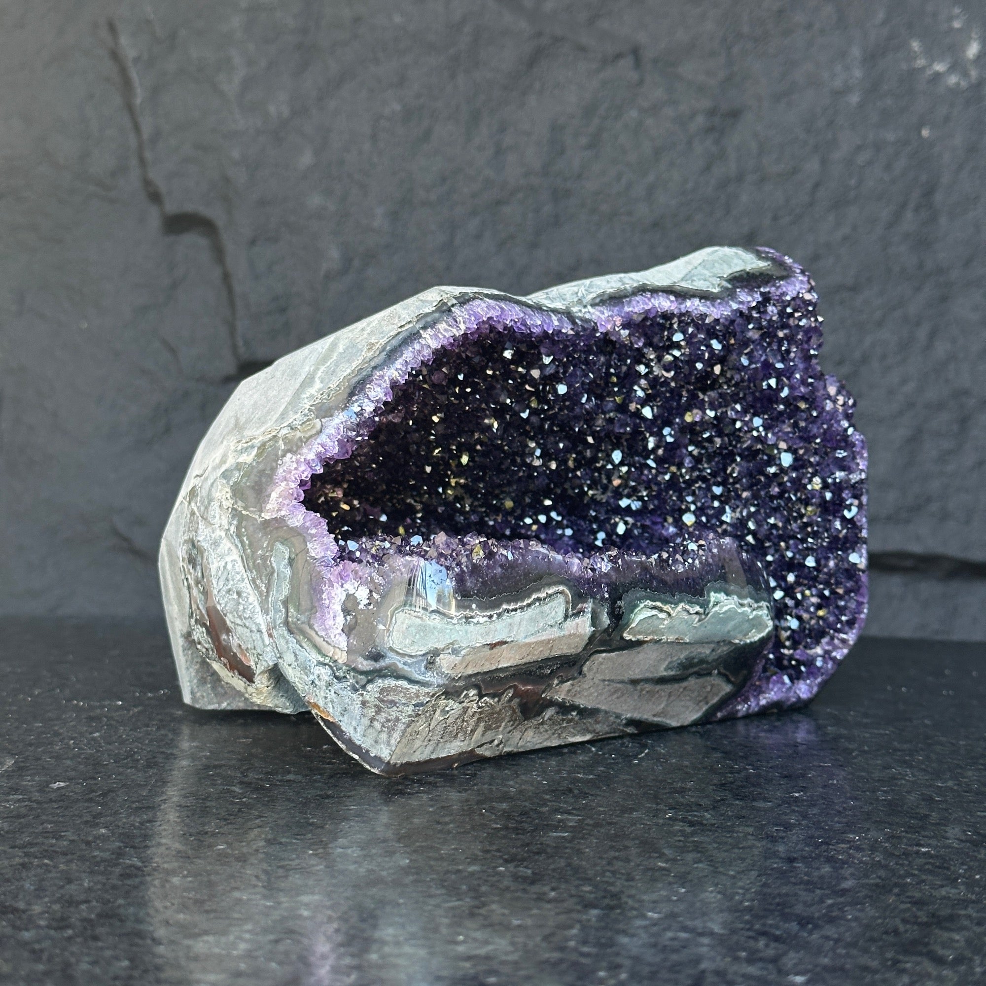 Large Amethyst Geode Cave with Agate edges, Unique Home Decor Crystal, High Quality Quartz, Crystal centerpiece