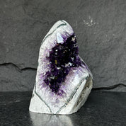 Superb Crystal Geode, Large Cave, Amethyst Crystal for collectors, 9 in Tall Full polished stone, Stunning decor AAA Crystal