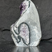 Superb Crystal Geode, Large Cave, Amethyst Crystal for collectors, 9 in Tall Full polished stone, Stunning decor AAA Crystal