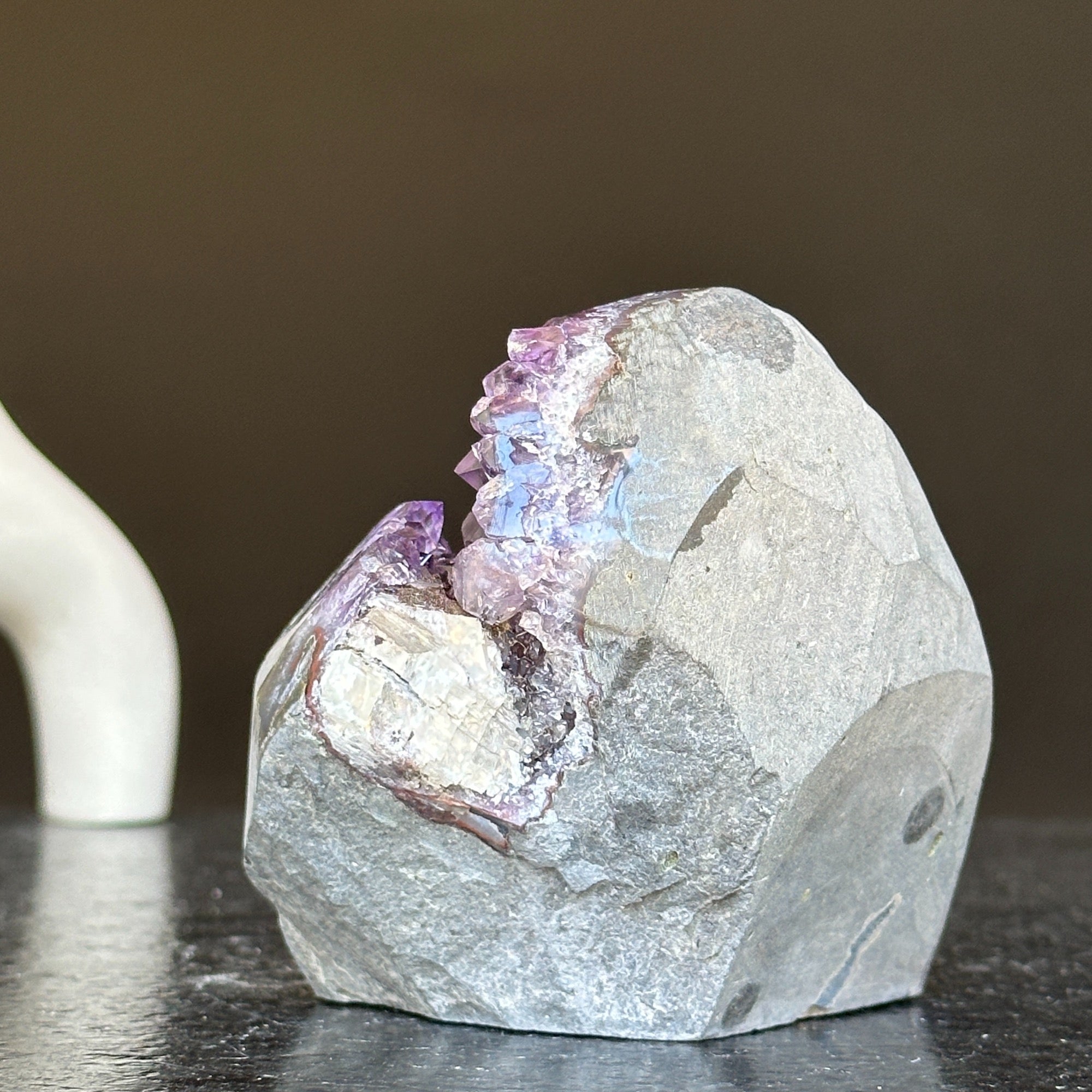 Rare specimen Amethyst geode with agate bands