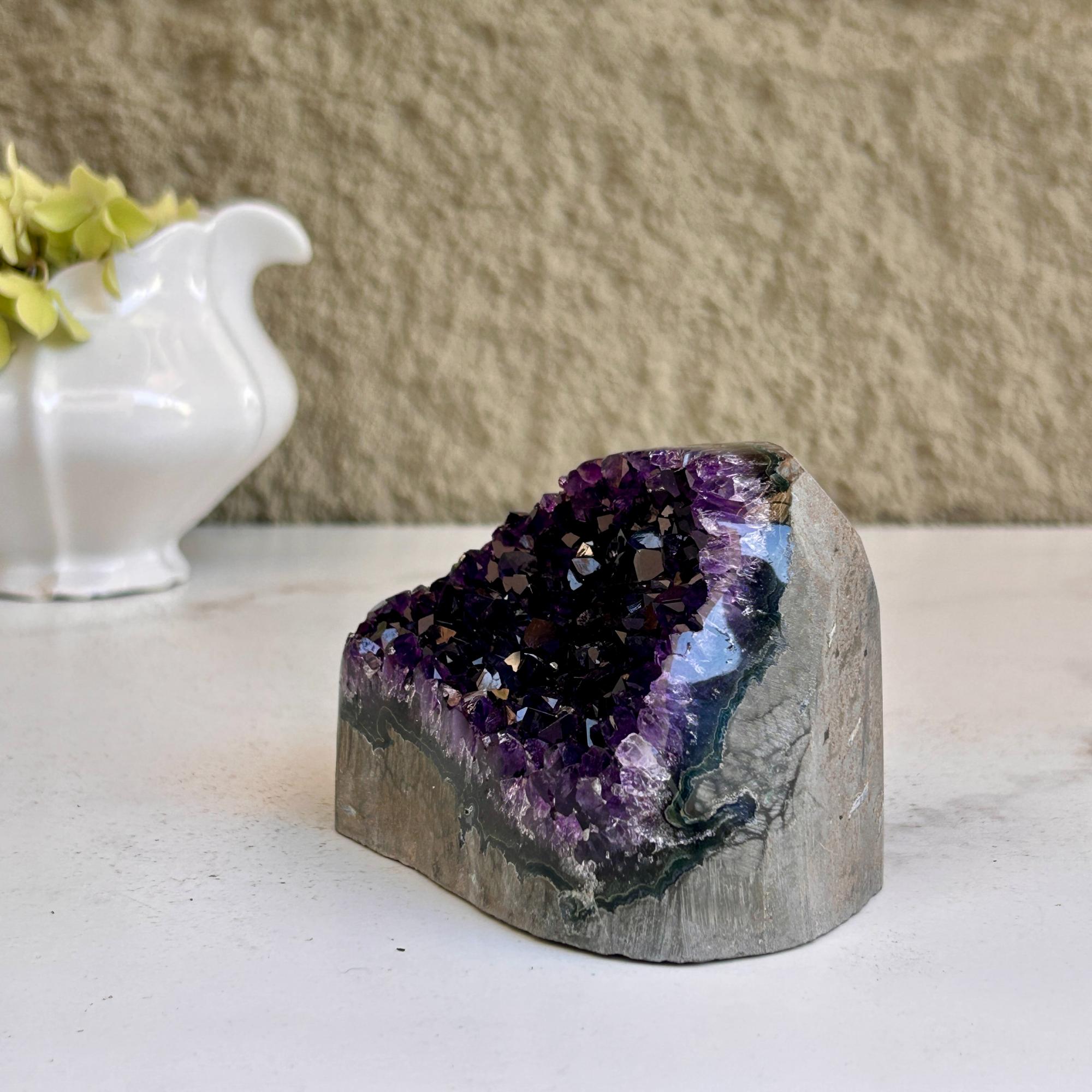 Amethyst raw stone, Cathedral amethyst, large crystal cluster