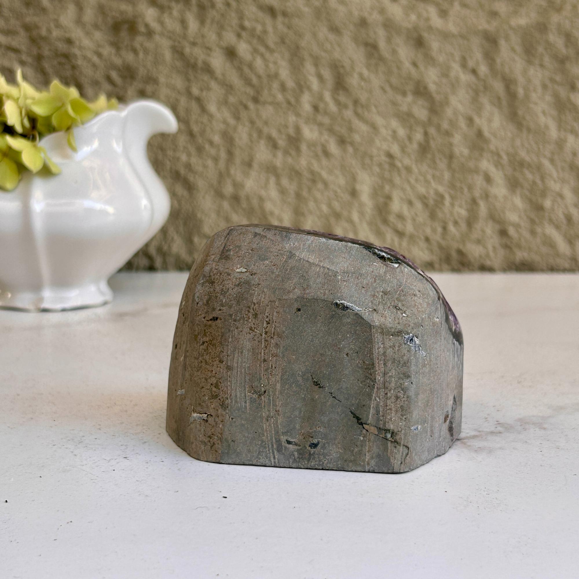 Amethyst raw stone, Cathedral amethyst, large crystal cluster