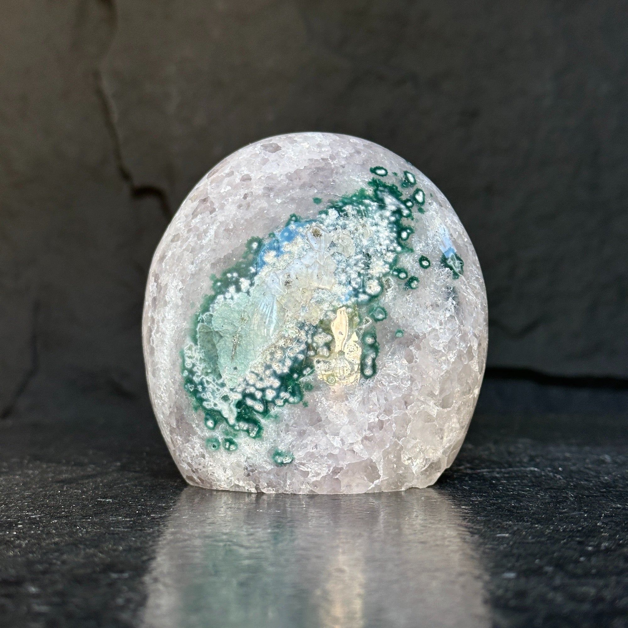 Amethyst Cave, Crystal Quartz Geode Stone, Natural Specimen Egg-Shaped