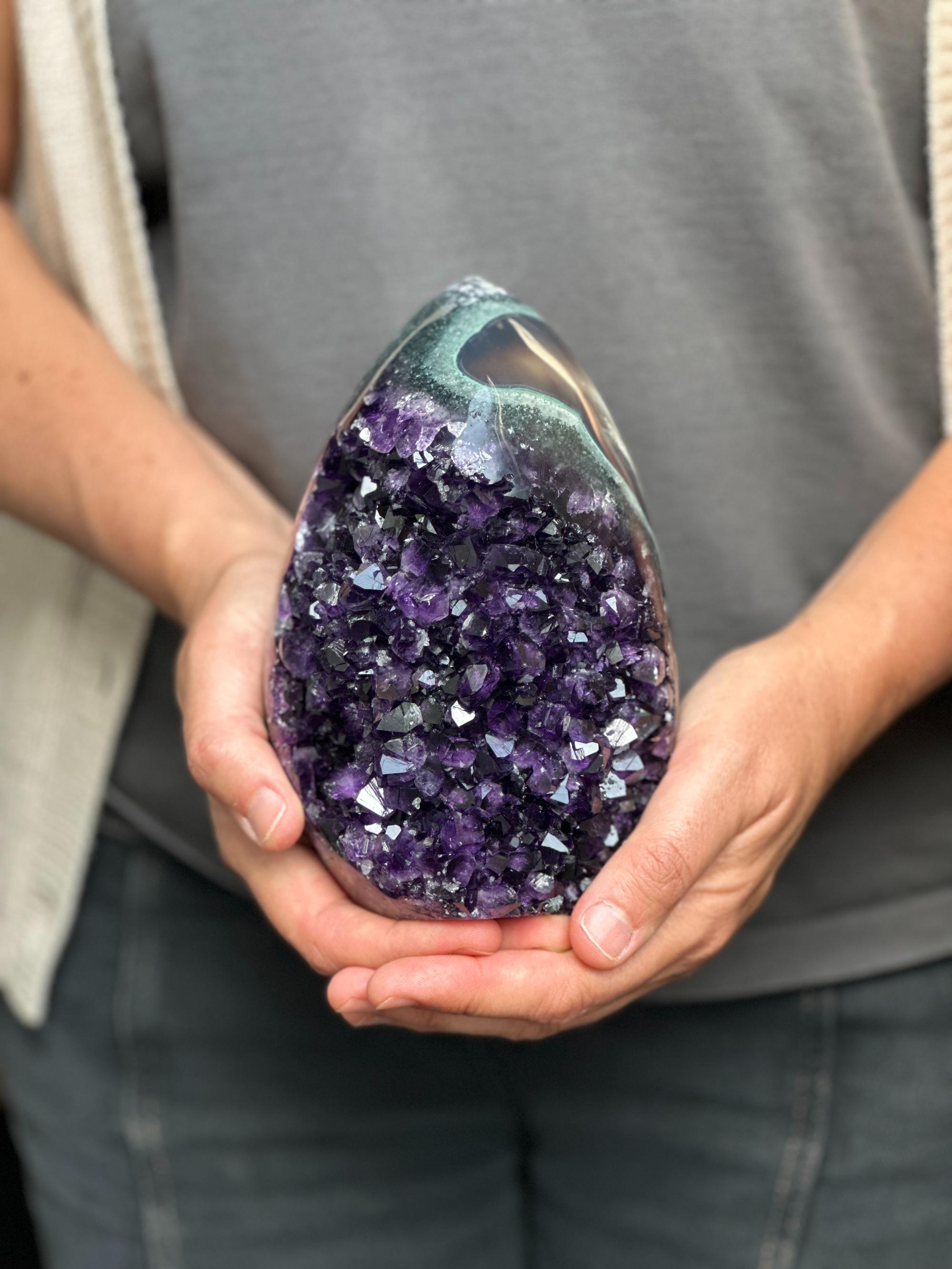 Amethyst geode, Unique egg shaped amethyst cluster with agate edges