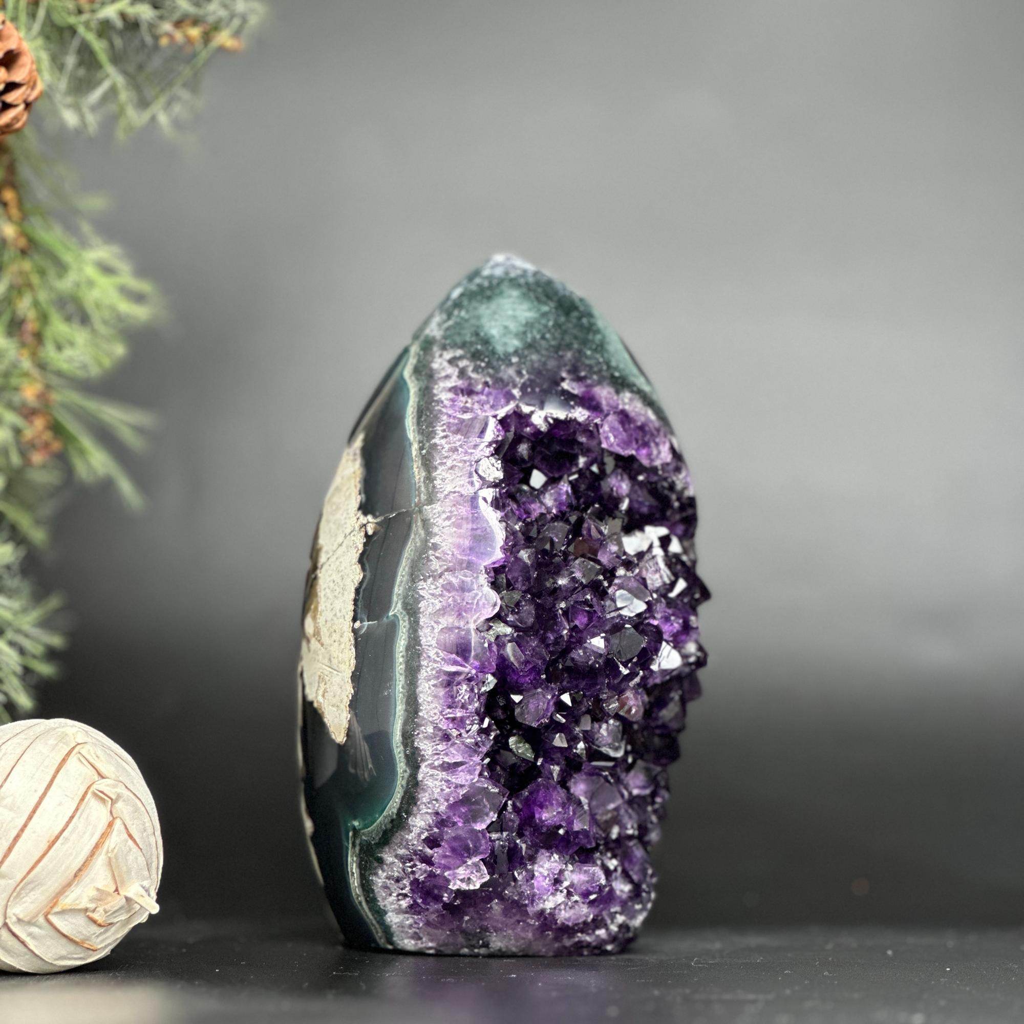 Amethyst geode, Unique egg shaped amethyst cluster with agate edges