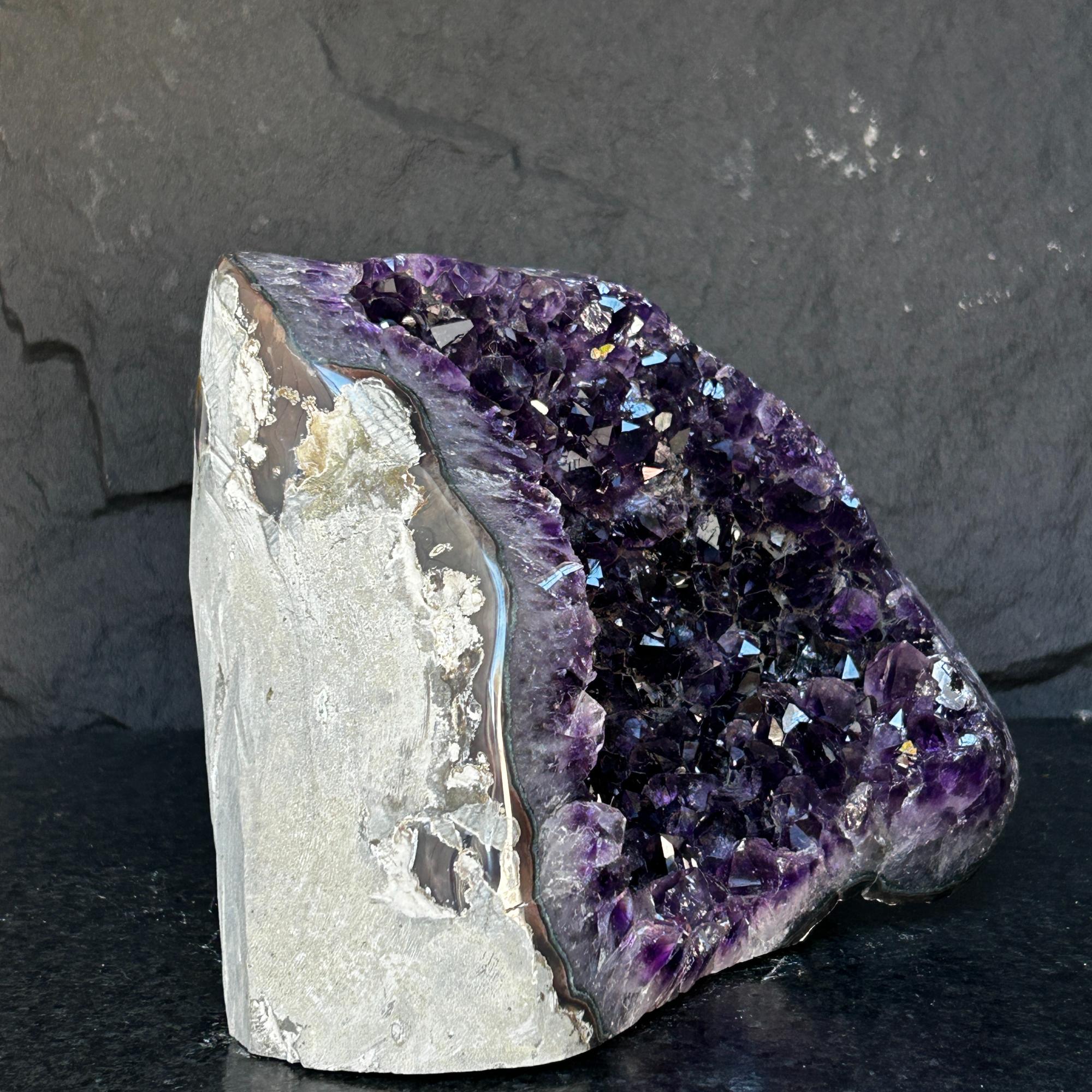 Unique Premium quality Amethyst, Geode cave amethyst 9 inches