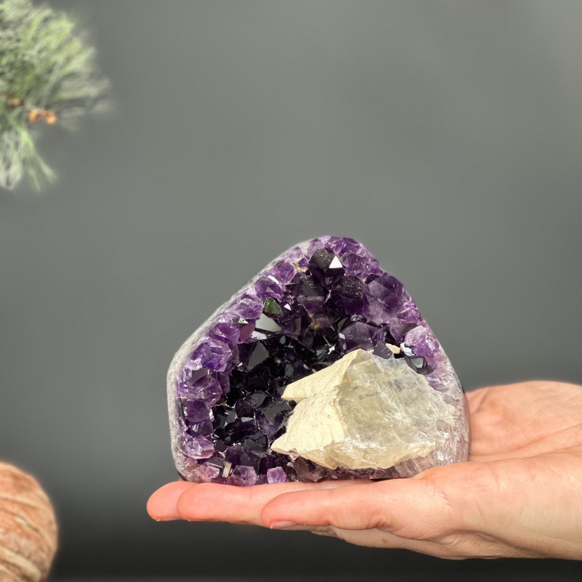 Large amethyst crystal geode for SALE