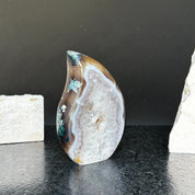 Incredible Quartz Crystal Flame, polished amethyst decorative stone for collectors