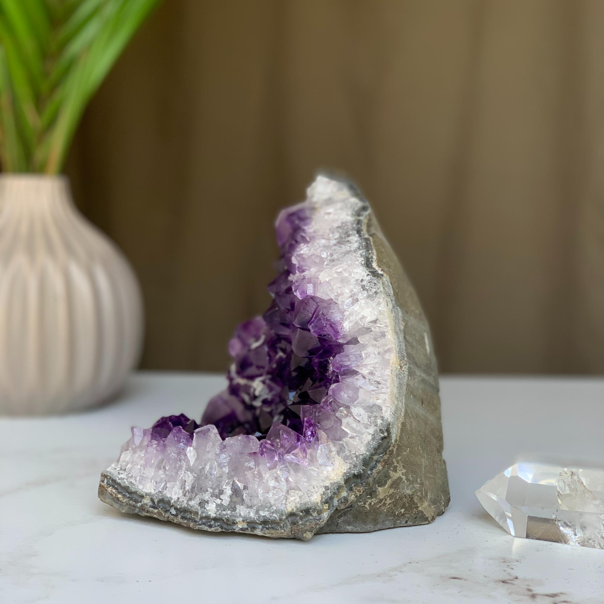 Amethyst Cut Base Crystal, Quartz Geodes, AAA Grade, Amethyst Free Standing Crystal