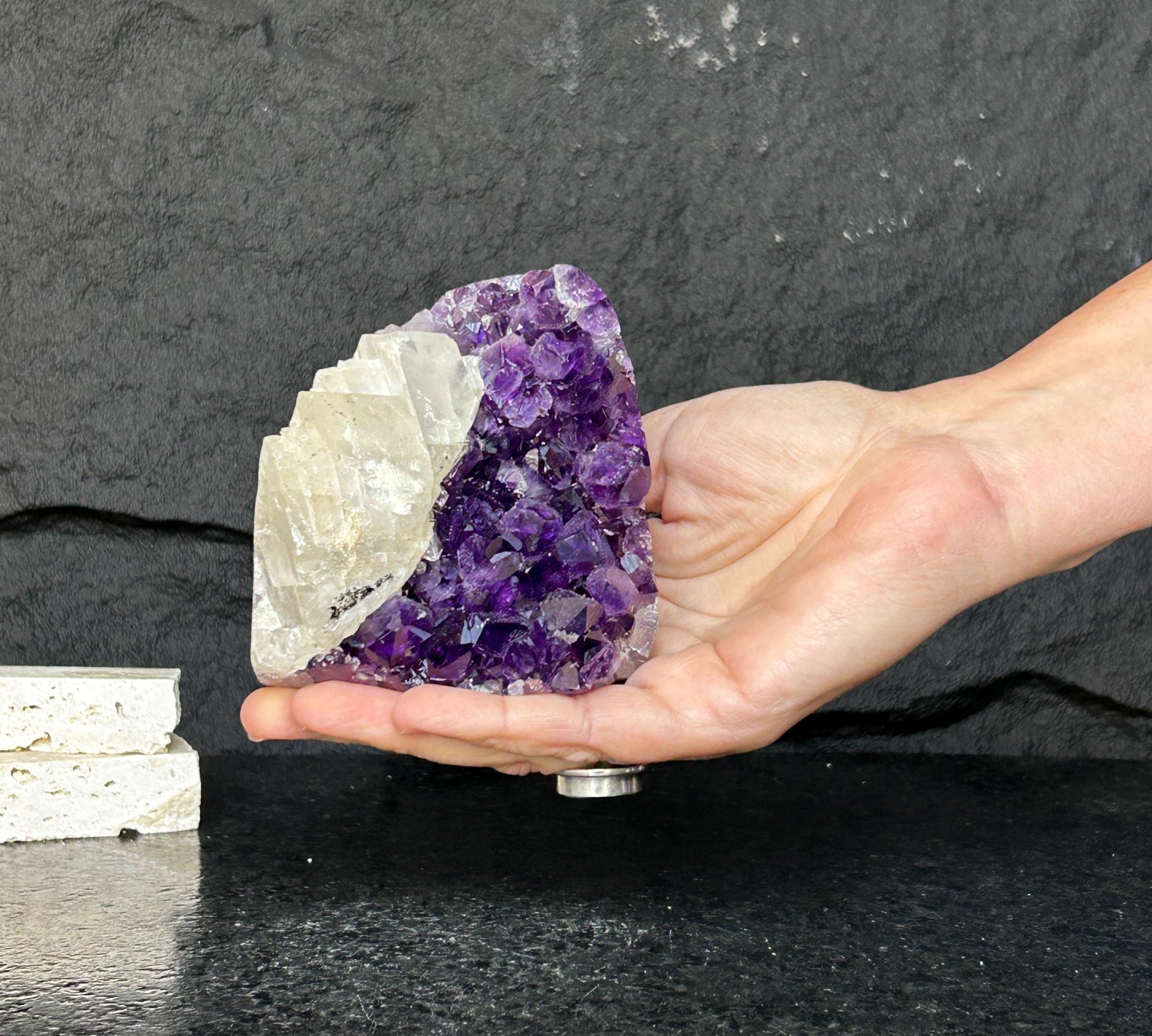 Large_Amethyst_geode_Unique_raw_dark_huge_crystal_cluster_7652996841625_1.jpg