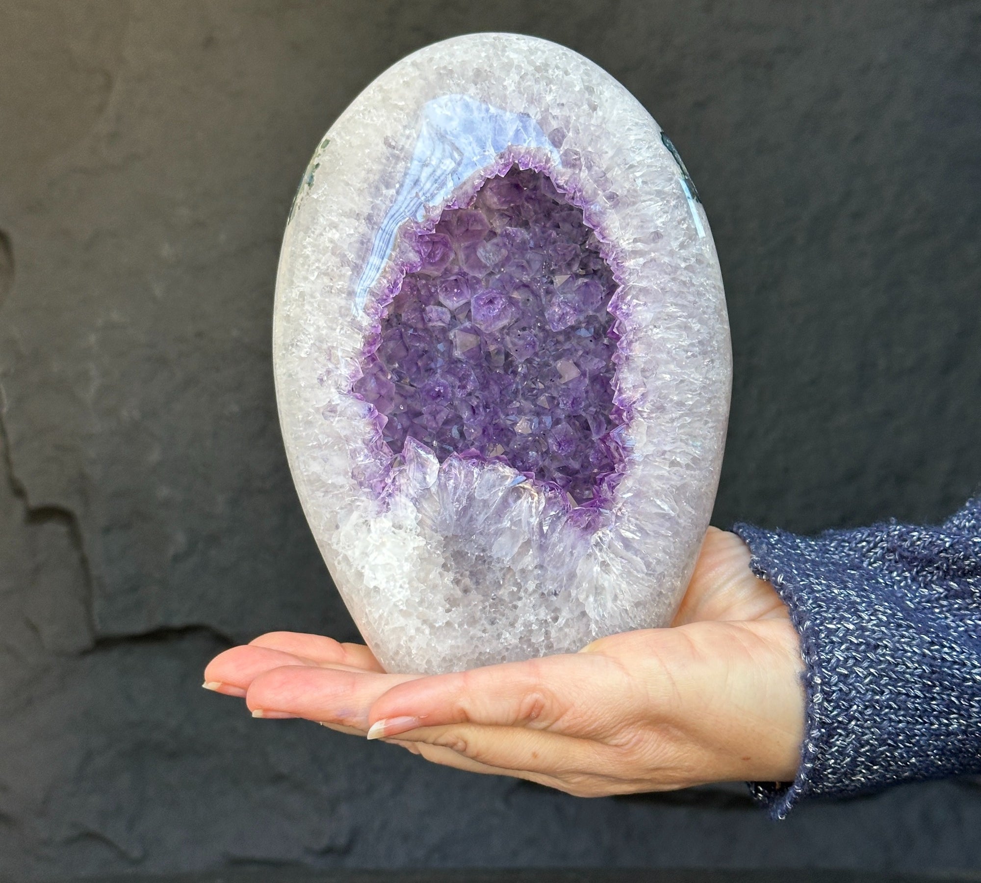 polished amethyst decoration