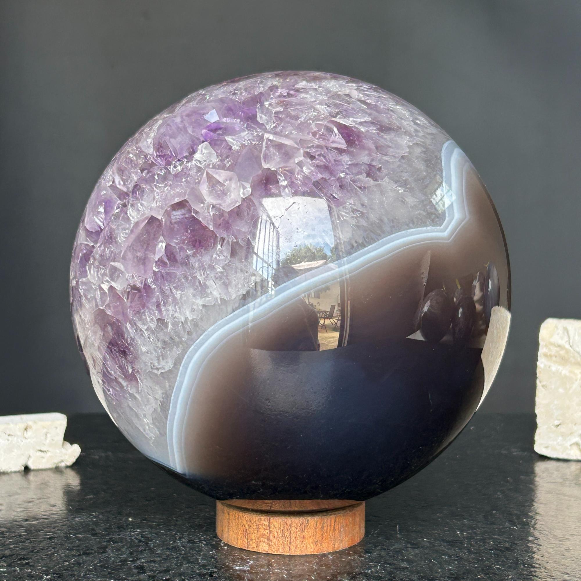 Amethyst Geode, Amethyst sphere