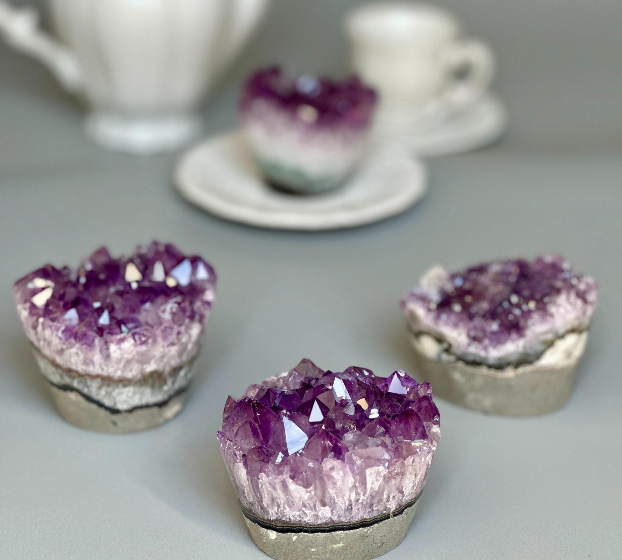 Amethyst Cupcake, A quality cupcake-shaped amethyst with agate banded, Everlast Christmas Gift, Funny Geode Crystal