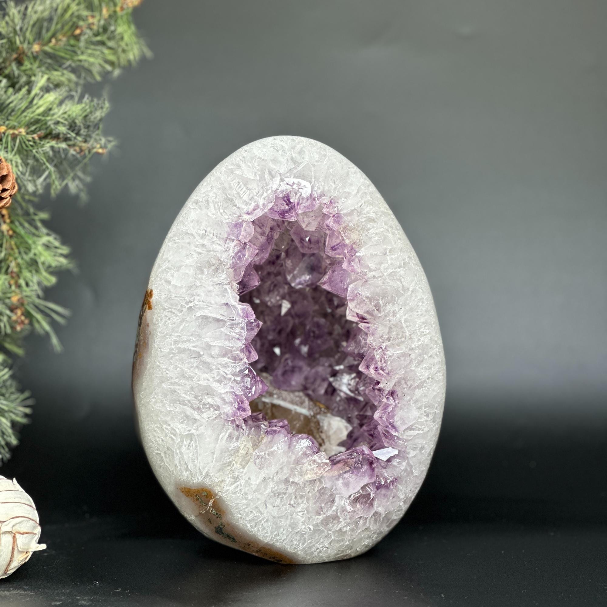 Extra Quality Amethyst Geode Cave, Natural Amethyst crystal