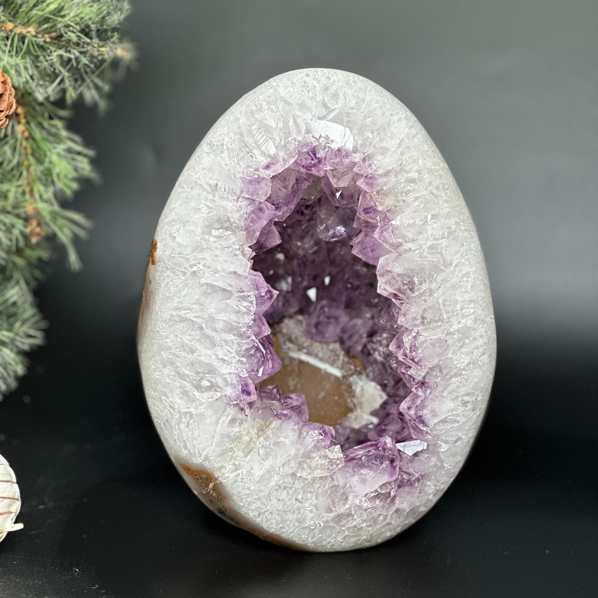 Extra Quality Amethyst Geode Cave, Natural Amethyst crystal