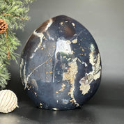 Extra Quality Amethyst Geode Cave, Natural Amethyst crystal