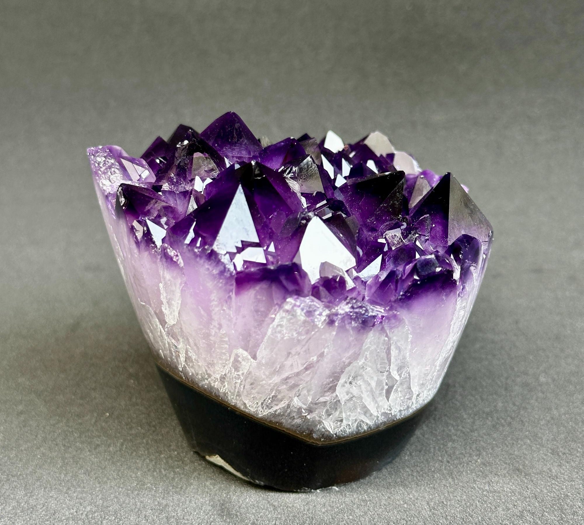 amethyst crystal with agate banded