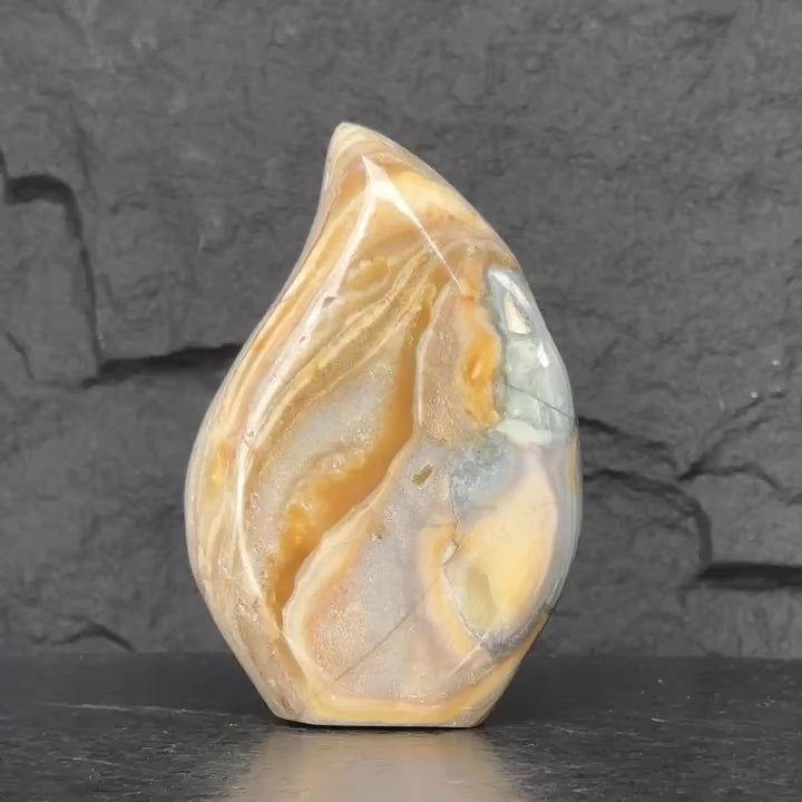 Jasper Stone from Uruguay Flame Shapped Crystals