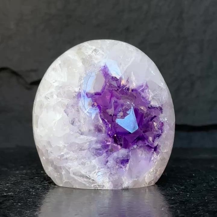 Amethyst Cave, Crystal Quartz Geode Stone, Natural Specimen Egg-Shaped