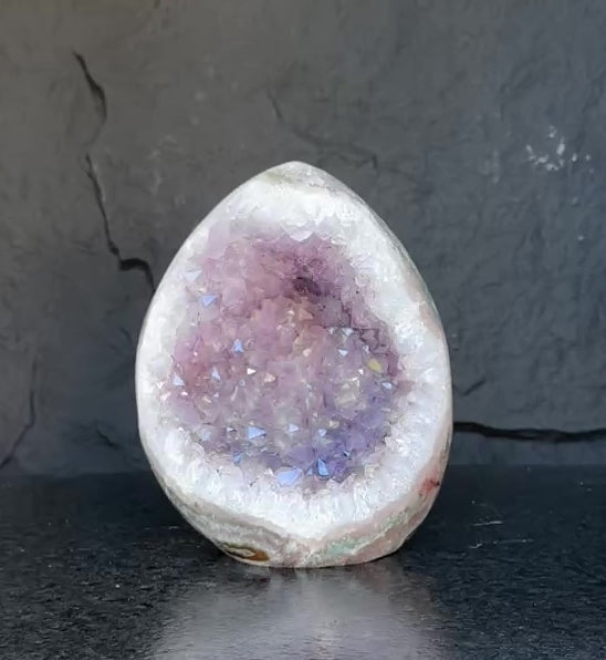 Quartz, Amethyst and Agate Stone Egg, full of colors, just for collectors, 7.5 Lb Oval Full polished Crystal