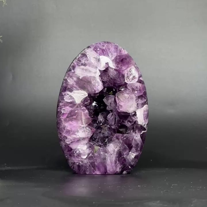 Amethyst Cut Base Crystal, Quartz Geodes, AAA Grade, Amethyst Free Standing Crystal