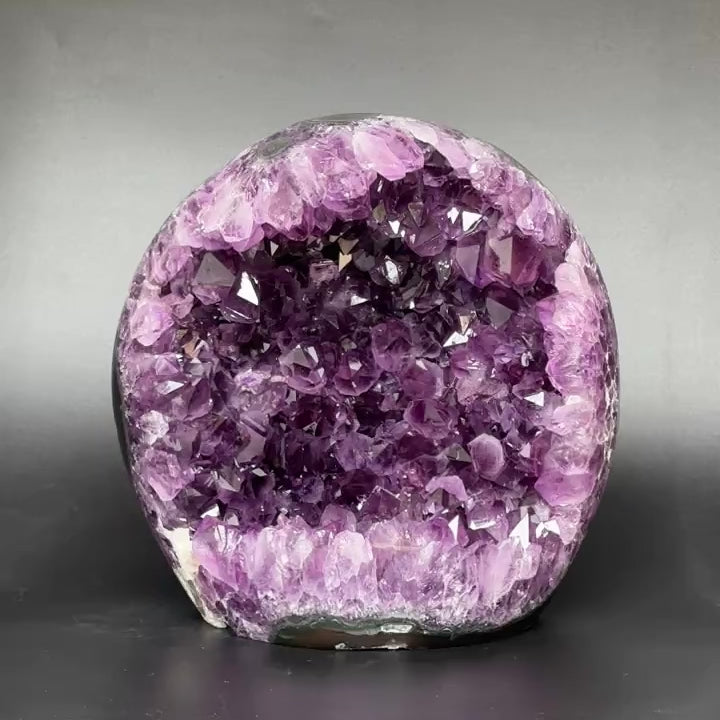 Uruguayan Amethyst and Agate Cave, Natural Geode, 8 inches Amethyst crystal