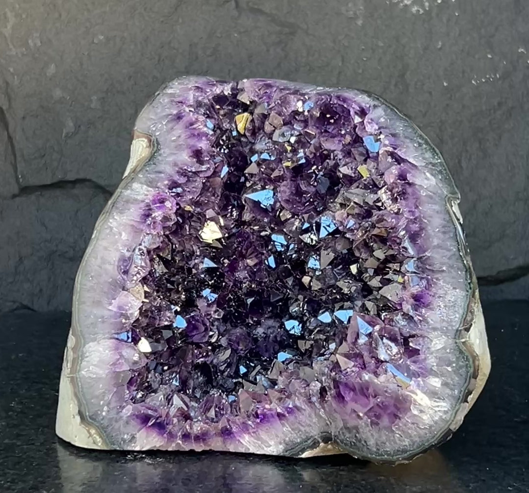 Unique Premium quality Amethyst, Geode cave amethyst 9 inches