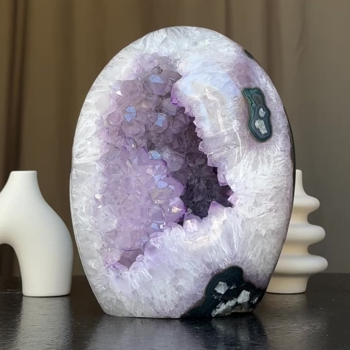 Crystal Egg, home decor with crystals, quartz and amethyst eggs, Amethyst with agate