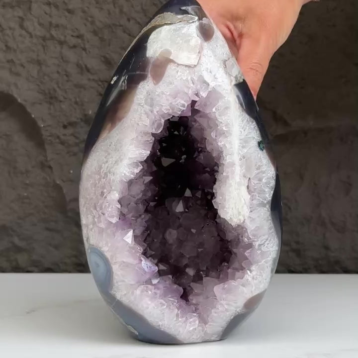 Agate & Amethyst Quartz Crystal Egg Cave