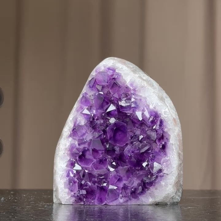 Cathedral Amethyst geode, Unique raw amethyst cluster