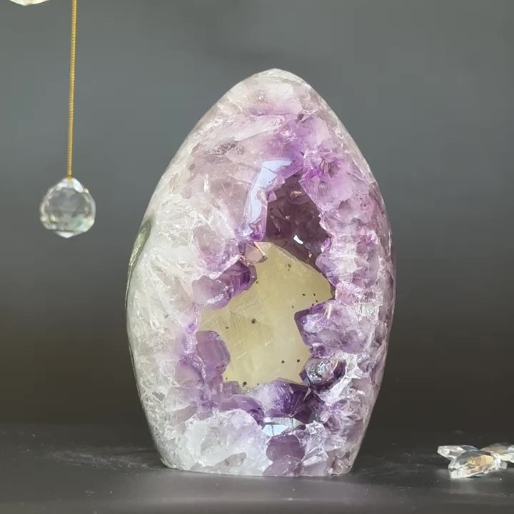 Amethyst Geode Cave, Large Cave shaped, wonderful piece for collectors, Full polished, Stunning decor Crystal